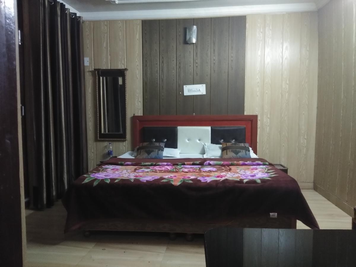 ג'אמו Mini Moti Mahal By Mtmc Rooms מראה חיצוני תמונה