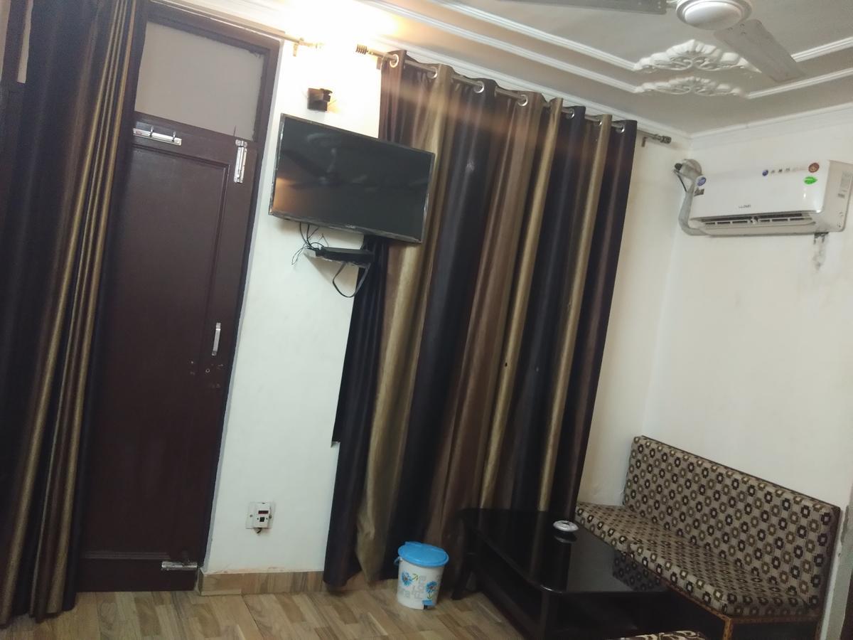 ג'אמו Mini Moti Mahal By Mtmc Rooms מראה חיצוני תמונה