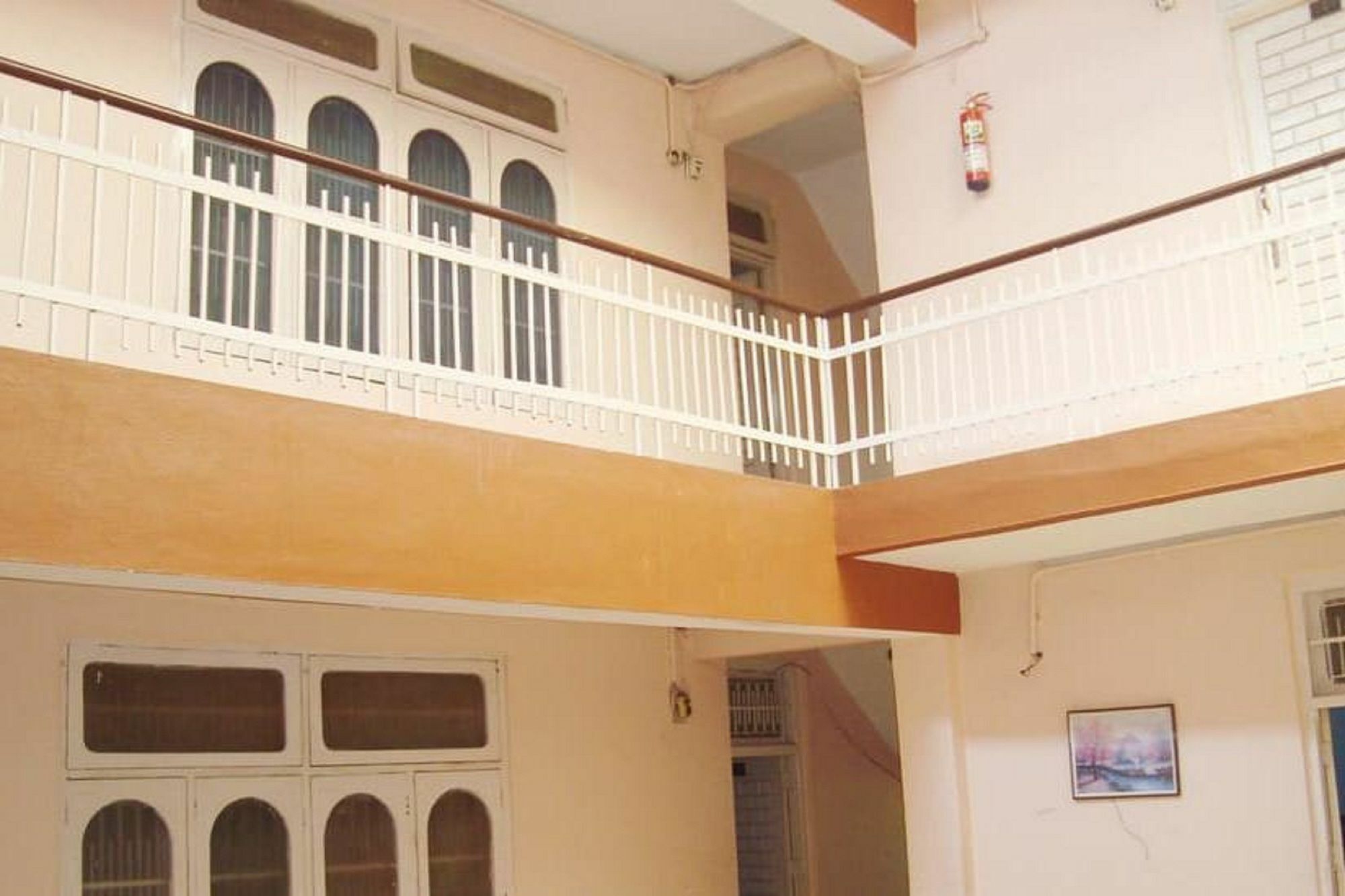 ג'אמו Mini Moti Mahal By Mtmc Rooms מראה חיצוני תמונה